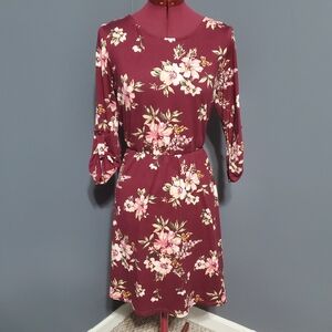 French Grey Burgundy Floral Half Sleeve Dress
